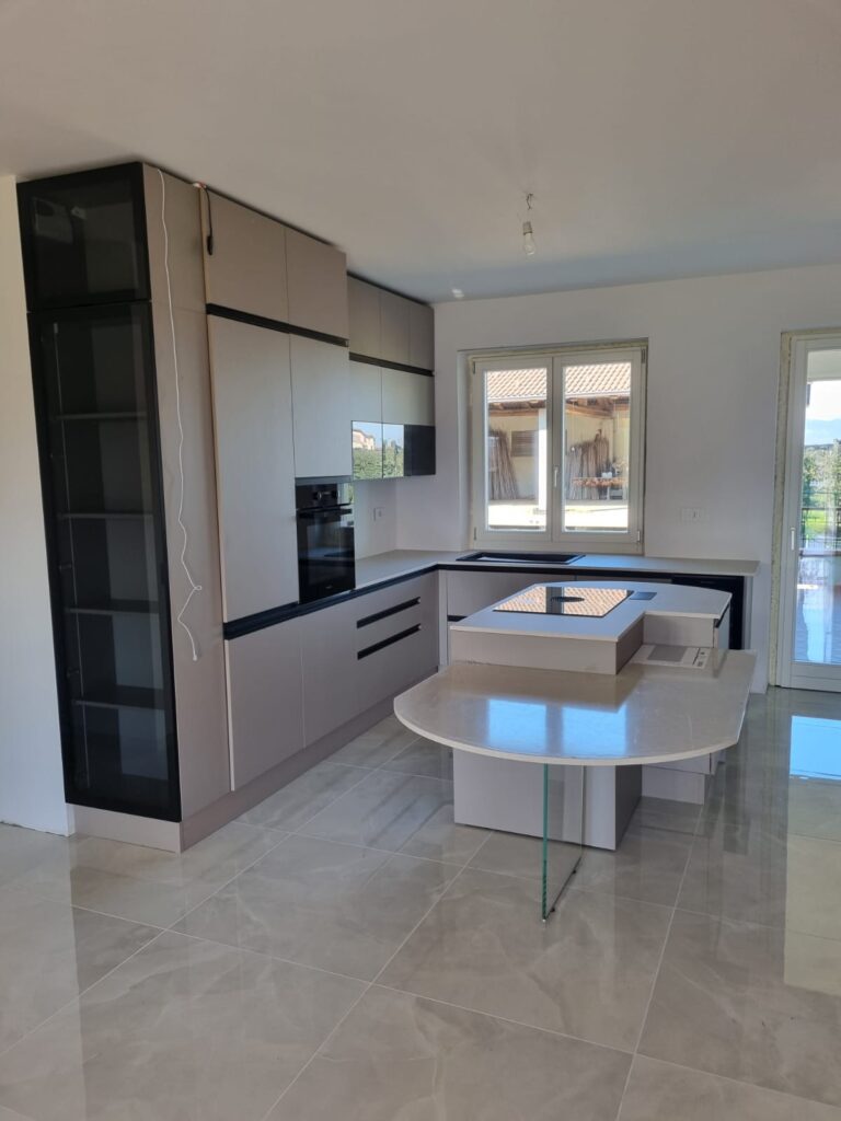 Realizzazioni arredamento mobilificio cuneo 22c3f9f9 43fb 42b8 bb9b 54a9cfa3ac77