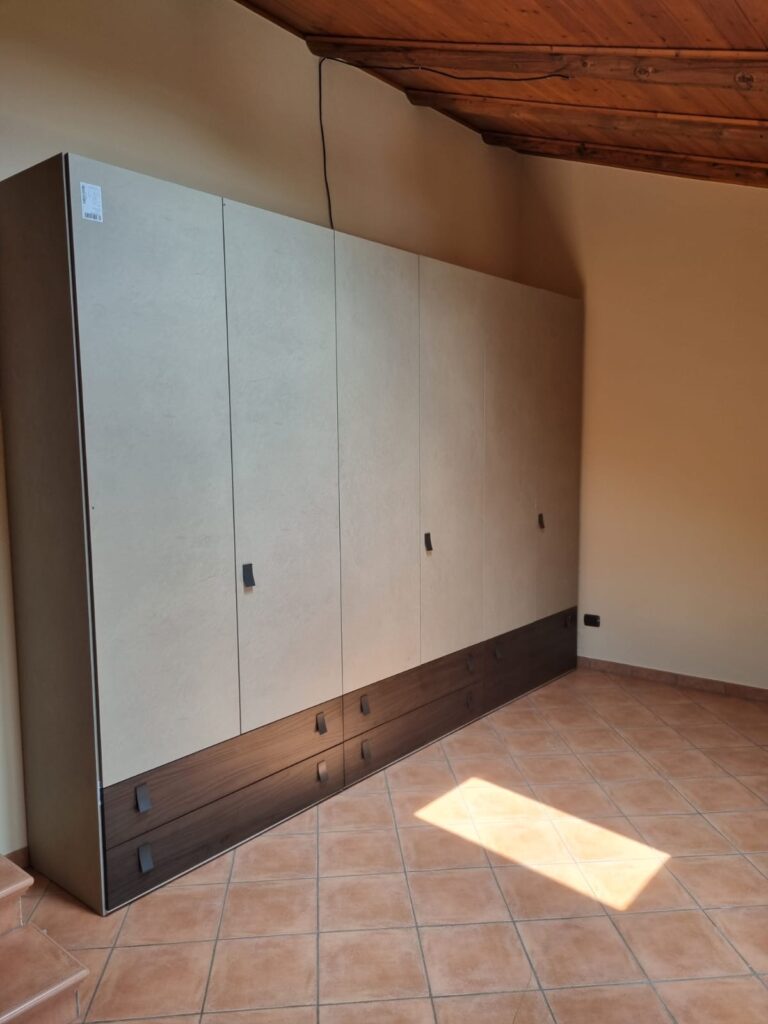 Realizzazioni arredamento mobilificio cuneo 5ce1d8f2 3800 4927 b2f9 3262e81d7b8d